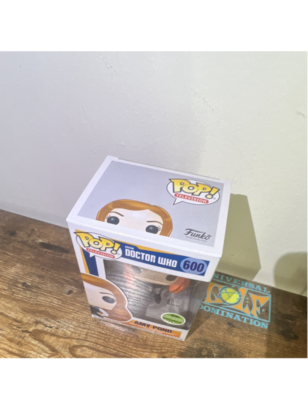 Funko Pop! Doctor Who Amy Pond #600 Vinyl Figure 2018 Spring Convention - Picture 5 of 5